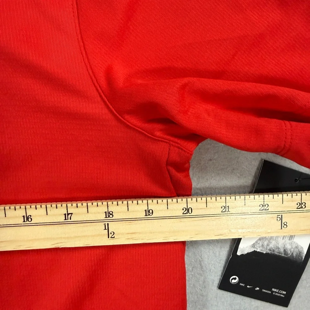 Nike Georgia Bulldogs Polo Shirt Mens Medium Red NCAA Football Golf Performance